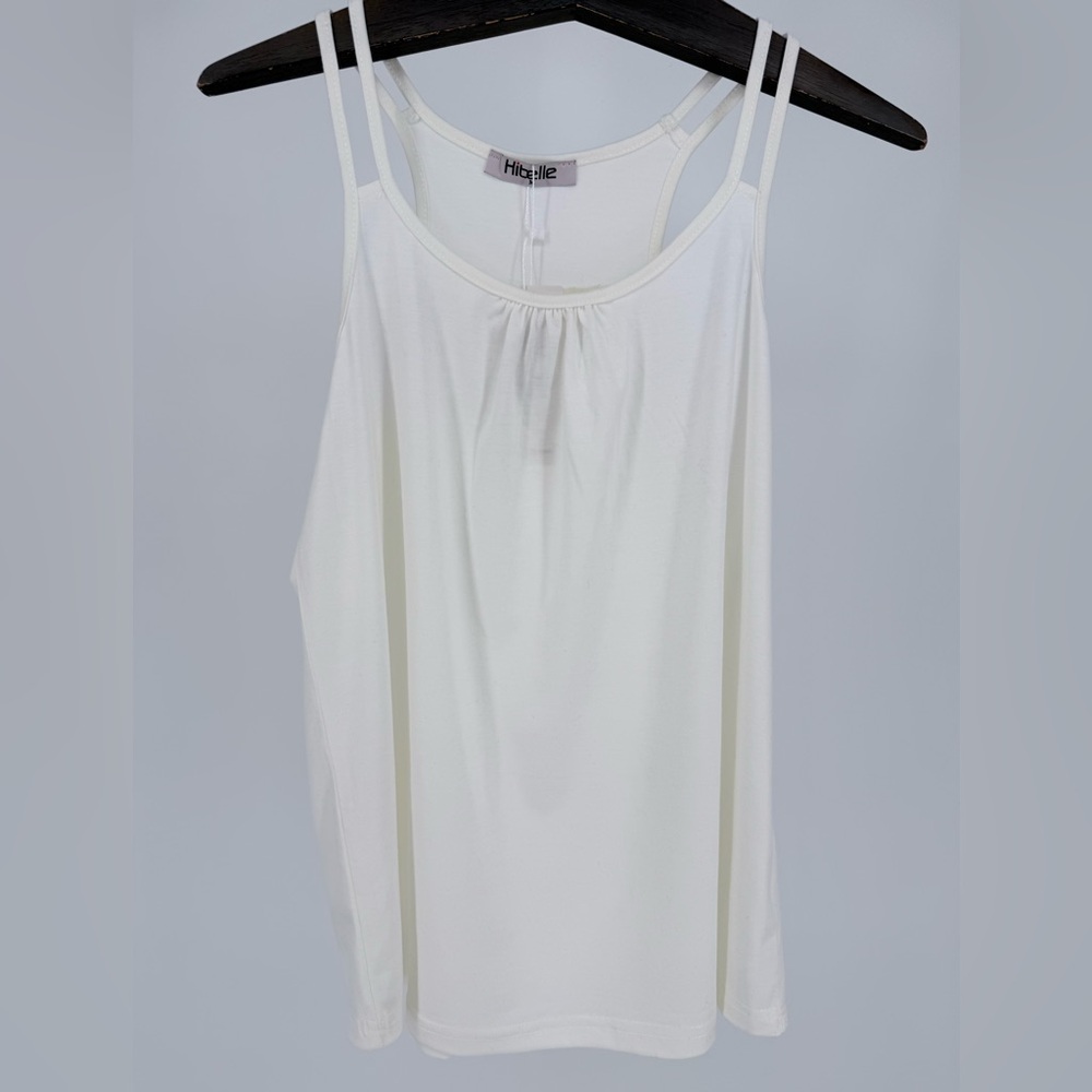 Hibelle Women’s Medium Ivory Sleeveless Racerback Swing Top NWT